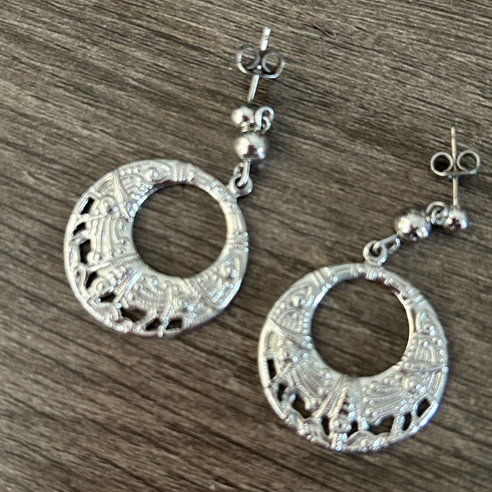 Silver Filigree Circle Drop Earrings